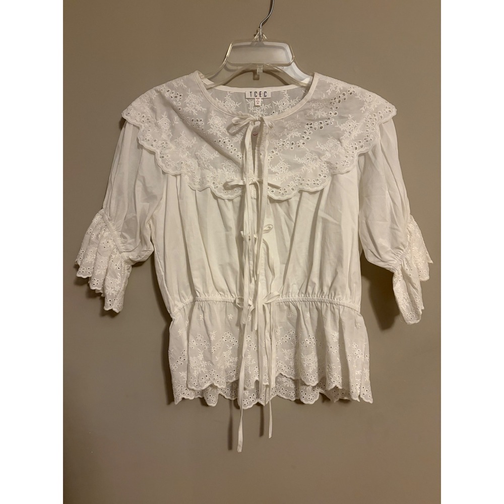 TCEC Eyelet Peplum Blouse Womens Medium White Scalloped Collar Cottagecore Top